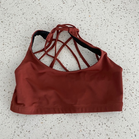 Onzie Other - Onzie Chic Sports Bra in Rust, NWOT